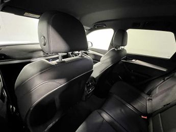 Audi Q5 S line 40 TDI quattro 204 PS S tronic