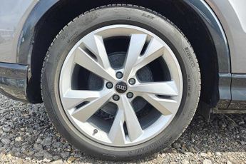 Audi Q4 Sportback S line 45 e- 