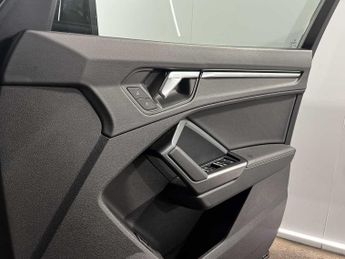 Audi Q3 Sportback Black Edition 35 TFSI  150 PS S tronic
