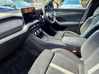 SKODA Kodiaq 1.5 TSI (204ps) Sportline iV DSG