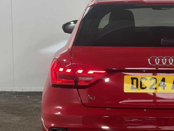 Audi A1 Sportback S line 30 TFSI  116 PS S tronic