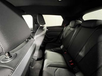 Audi A1 Sportback S line 30 TFSI  116 PS S tronic