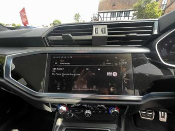 Audi Q3 Black Edition 35 TFSI  150 PS S tronic