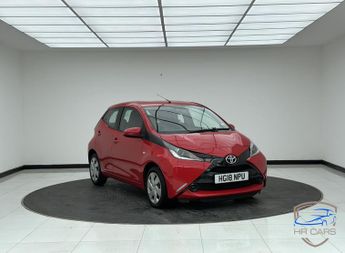 Toyota AYGO 1.0 VVT-i x-play Hatchback 5dr Petrol x-shift Euro 6 (71 ps)
