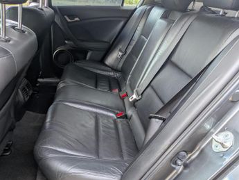 Honda Accord 2.0 i-VTEC EX Saloon 4dr Petrol Auto Euro 5 (156 ps)