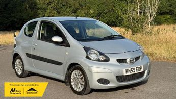Toyota AYGO 1.0 VVT-i Platinum Hatchback 3dr Petrol MultiMode Euro 4 (AC) (6