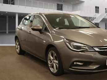 Vauxhall Astra 1.6 CDTi ecoTEC BlueInjection SRi Hatchback 5dr Diesel Manual Eu