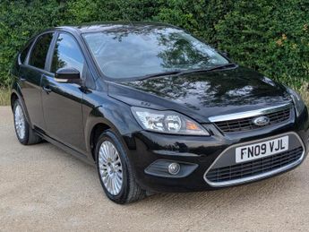 Ford Focus 1.6 Titanium Hatchback 5dr Petrol Manual (159 g/km, 99 bhp)