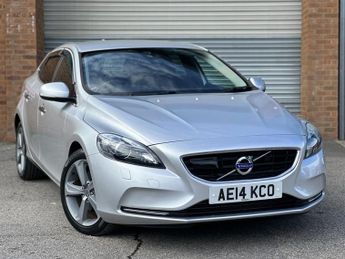 Volvo V40 1.6 T4 SE Lux Nav Hatchback 5dr Petrol Powershift Euro 5 (s/s) (