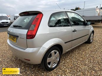 Ford Fiesta 1.4 Flame Limited Edition Hatchback 3dr Petrol Manual (153 g/km,