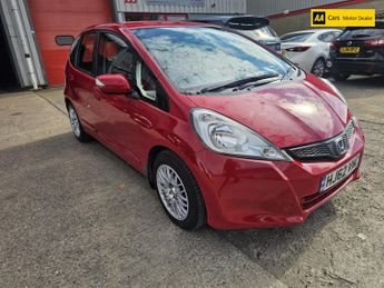 Honda Jazz 1.4 i-VTEC ES Hatchback 5dr Petrol CVT Euro 5 (99 ps)