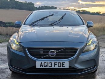 Volvo V40 1.6 T4 SE Lux Nav Hatchback 5dr Petrol Powershift Euro 5 (s/s) (