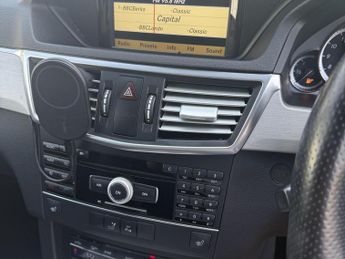 Mercedes-Benz E Class 3.0 E350 CDI V6 BlueEfficiency Sport Estate 5dr Diesel G-Tronic 