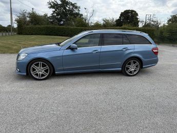 Mercedes-Benz E Class 3.0 E350 CDI V6 BlueEfficiency Sport Estate 5dr Diesel G-Tronic 