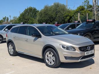 Volvo V60 2.0 D2 R-Design Estate 5dr Diesel Auto Euro 6 (s/s) (120 ps)