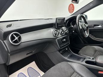 Mercedes-Benz GLA 2.1 GLA220 CDI AMG Line SUV 5dr Diesel 7G-DCT 4MATIC Euro 6 (s/s