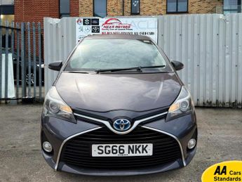 Toyota Yaris 1.5 VVT-h Icon Hatchback 5dr Petrol Hybrid E-CVT Euro 6 (101 ps)