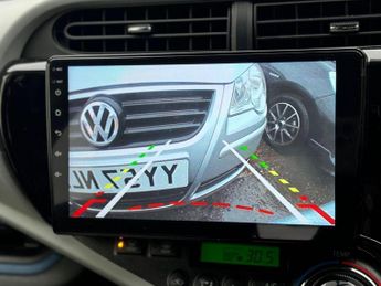 Toyota Yaris 1.5 VVT-h Icon Hatchback 5dr Petrol Hybrid E-CVT Euro 6 (101 ps)