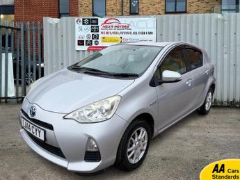 Toyota Yaris  1.5 i-VTEC ES Plus Hatchback 5dr Petrol CVT Euro 5 (99 ps)