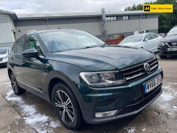 Volkswagen Tiguan 2.0 TDI BlueMotion Tech SE Navigation SUV 5dr Diesel Manual 4Mot