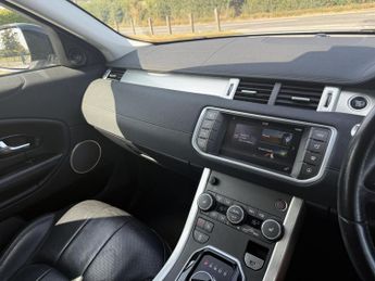 Land Rover Range Rover Evoque 2.0 TD4 SE Tech SUV 5dr Diesel Auto 4WD Euro 6 (s/s) (180 ps)