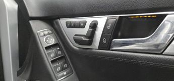 Mercedes-Benz C Class 1.8 C200K Sport Saloon 4dr Petrol Auto Euro 4 (184 ps)