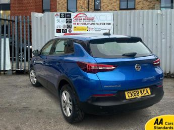 Vauxhall Grandland X 1.2 Turbo GPF SE SUV 5dr Petrol Manual Euro 6 (s/s) (130 ps)