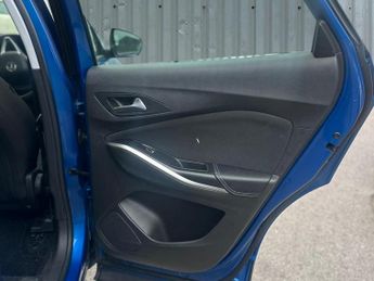 Vauxhall Grandland X 1.2 Turbo GPF SE SUV 5dr Petrol Manual Euro 6 (s/s) (130 ps)