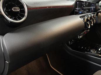 Mercedes-Benz A Class 1.3 A200 AMG Line (Executive) Hatchback 5dr Petrol 7G-DCT Euro 6