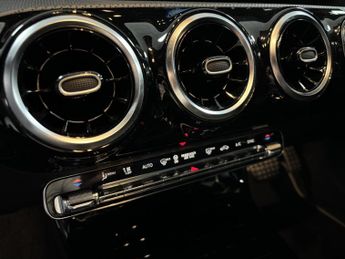 Mercedes-Benz A Class 1.3 A200 AMG Line (Executive) Hatchback 5dr Petrol 7G-DCT Euro 6