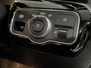 Mercedes-Benz A Class 1.3 A200 AMG Line (Executive) Hatchback 5dr Petrol 7G-DCT Euro 6