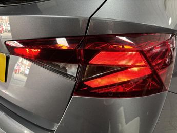 Skoda Fabia 1.0 TSI SE Comfort Hatchback 5dr Petrol DSG Euro 6 (s/s) (110 ps