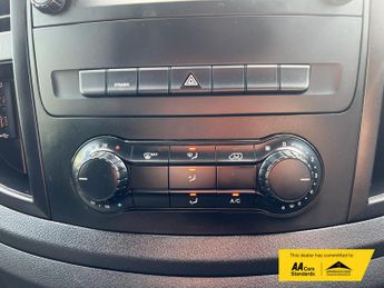 Mercedes-Benz eVito 114 e 41kWh Pure Panel Van 5dr Electric Auto FWD L2 (LWB) (115 p