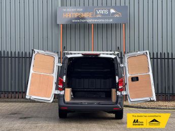 Mercedes-Benz eVito 114 e 41kWh Pure Panel Van 5dr Electric Auto FWD L2 (LWB) (115 p