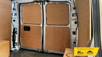 Mercedes-Benz eVito 114 e 41kWh Pure Panel Van 5dr Electric Auto FWD L2 (LWB) (115 p