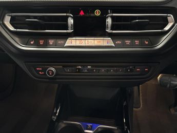 BMW 1 Series 1.5 118i M Sport Hatchback 5dr Petrol DCT Euro 6 (s/s) (140 ps)