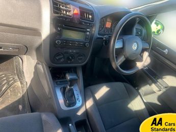 Volkswagen Golf 1.6 FSI SE Hatchback 5dr Petrol Automatic (178 g/km, 113 bhp)