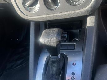 Volkswagen Golf 1.6 FSI SE Hatchback 5dr Petrol Automatic (178 g/km, 113 bhp)