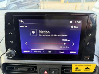 Vauxhall Combo Electric 2300 50kWh Sportive Panel Van 5dr Electric Auto L1 H1 (7.4kW Cha