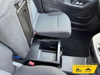 Vauxhall Combo Electric 2300 50kWh Sportive Panel Van 5dr Electric Auto L1 H1 (7.4kW Cha