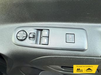 Vauxhall Combo Electric 2300 50kWh Sportive Panel Van 5dr Electric Auto L1 H1 (7.4kW Cha