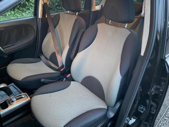 Nissan Note 1.6 16V n-tec Hatchback 5dr Petrol Auto Euro 5 (110 ps)