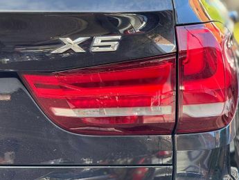 BMW X5 4.4 50i V8 SE SUV 5dr Petrol Auto xDrive Euro 6 (s/s) (449 ps)