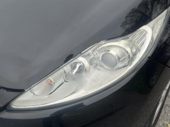 Ford Fiesta 1.4 Zetec Hatchback 3dr Petrol Automatic (154 g/km, 94 bhp)