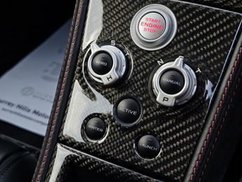 McLaren 12C 3.8T V8 Coupe 2dr Petrol SSG Euro 5 (625 ps)