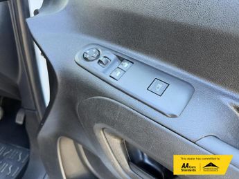 Vauxhall Combo 1.5 Turbo D 2000 Edition Panel Van 4dr Diesel Auto L1 H1 Euro 6