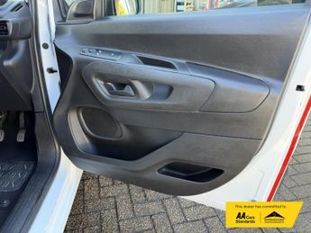 Vauxhall Combo 1.5 Turbo D 2000 Edition Panel Van 4dr Diesel Auto L1 H1 Euro 6 