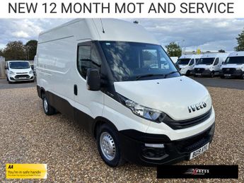 Iveco Daily 2.3 TD 12V 35S 3520 (Business) Panel Van 5dr Diesel Manual L2 (1
