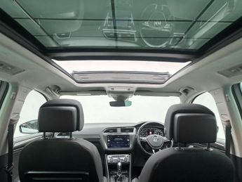 Volkswagen Tiguan 2.0 TDI SEL SUV 5dr Diesel DSG Euro 6 (s/s) (150 ps)