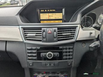 Mercedes-Benz E Class 2.1 E250 CDI BlueEfficiency Sport Saloon 4dr Diesel G-Tronic+ Eu